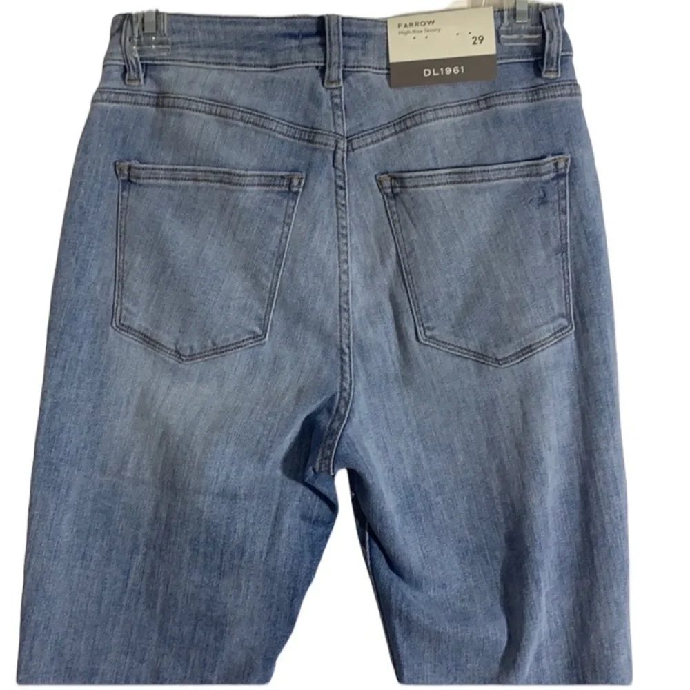 - NWT DL1961 Light Blue High Rise Farrow Skinny Jeans Metallic Dot Accents